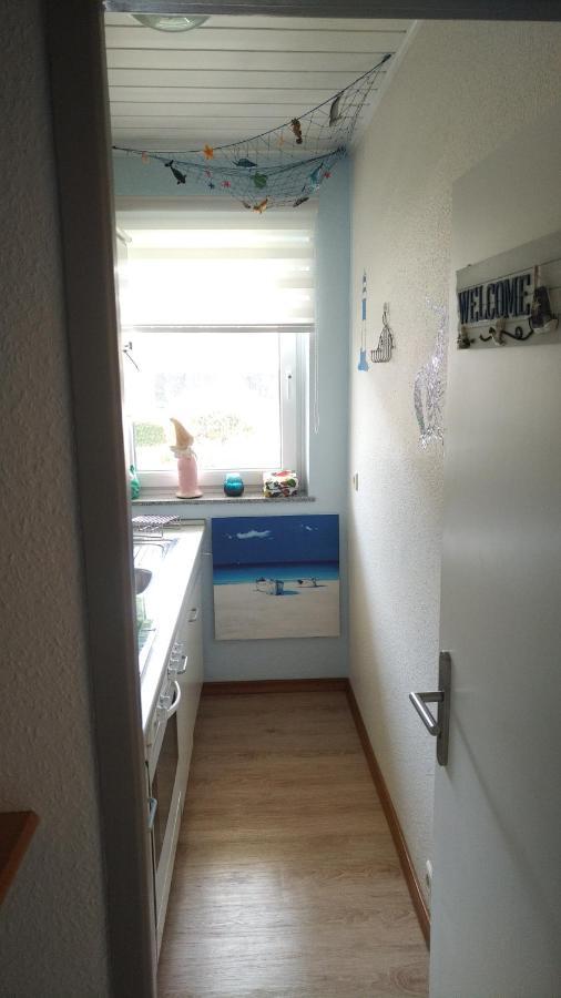 Haus Tertius - Strand- Und Hafennahe Ruhige Ferienwohnung Büsum Esterno foto