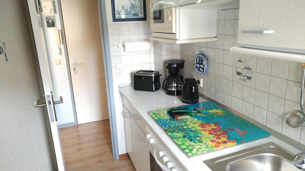 Haus Tertius - Strand- Und Hafennahe Ruhige Ferienwohnung Büsum Esterno foto