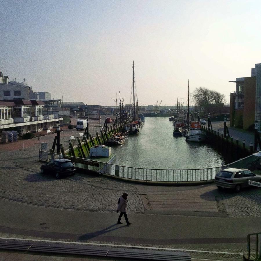 Haus Tertius - Strand- Und Hafennahe Ruhige Ferienwohnung Büsum Esterno foto