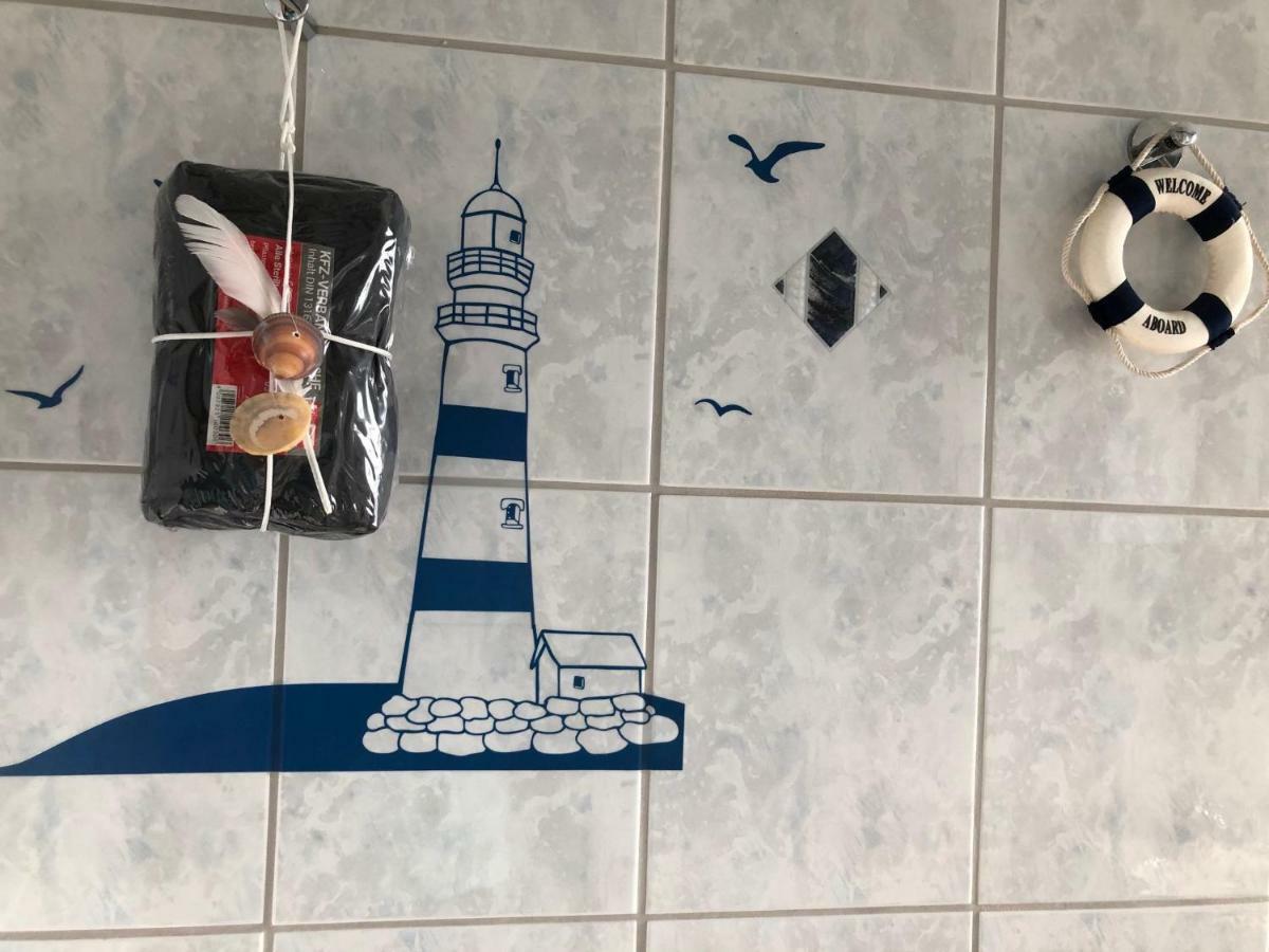 Haus Tertius - Strand- Und Hafennahe Ruhige Ferienwohnung Büsum Esterno foto