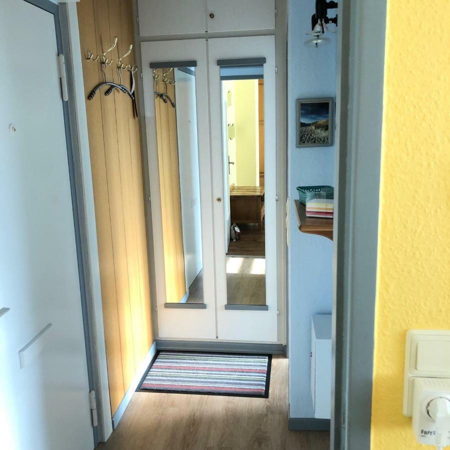 Haus Tertius - Strand- Und Hafennahe Ruhige Ferienwohnung Büsum Esterno foto